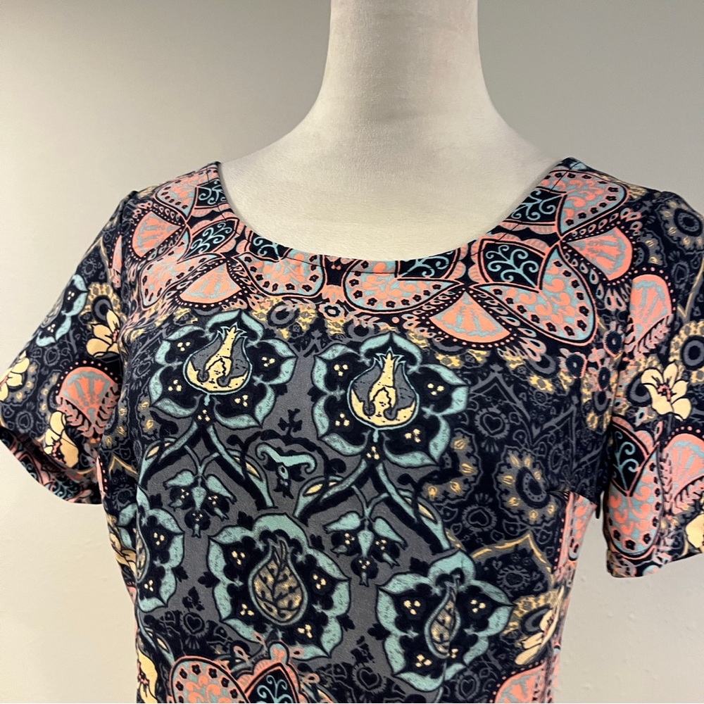 Hollister Navy and Pink Floral Print short sleeve‎ Women's mini Dress size small - Picture 2 of 12